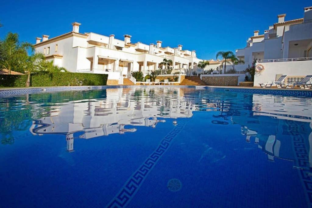 Villa Quevin อัลบูเฟรา ภายนอก รูปภาพ